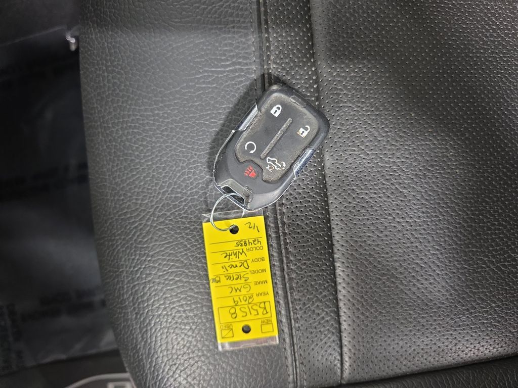 Used 2019 GMC Sierra 1500 Denali AWD/4WD image 33