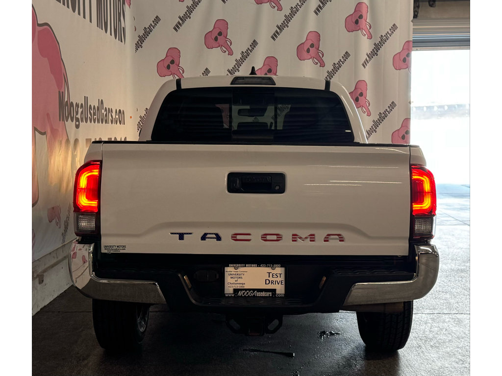 Used 2020 Toyota Tacoma SR5 RWD image 10