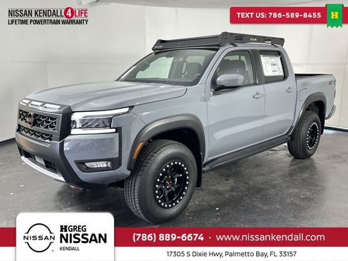 New 2025 Nissan Frontier PRO-4X w/ Interior Protection Package image 6