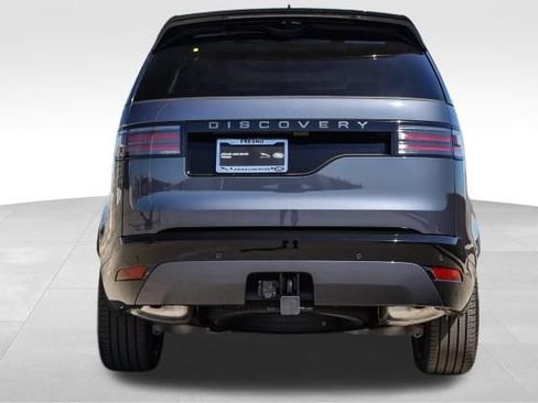 Certified 2025 Land Rover Discovery Dynamic SE AWD/4WD image 5