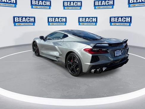 Used 2022 Chevrolet Corvette Stingray Coupe w/ Chrome Exterior Badge Package RWD image 6