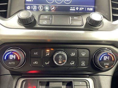 Used 2023 GMC Acadia SLE w/ Driver Convenience Package image 19