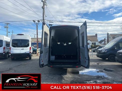 Used 2017 Ford Transit 350 XLT image 18