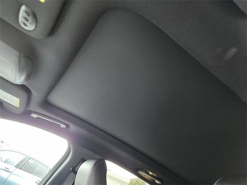 Certified 2022 Ford Edge ST-Line image 20