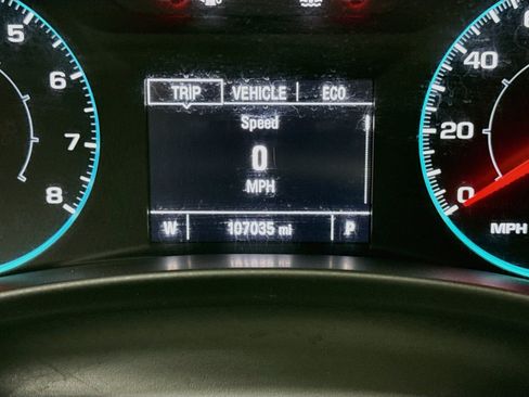 Used 2020 Chevrolet Equinox LS FWD image 18