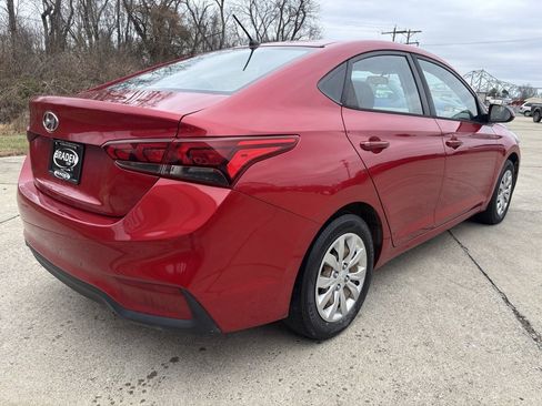Used 2018 Hyundai Accent SE image 7