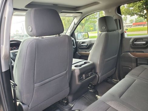 Used 2021 Chevrolet Silverado 1500 LT Trail Boss w/ Convenience Package II AWD/4WD image 35