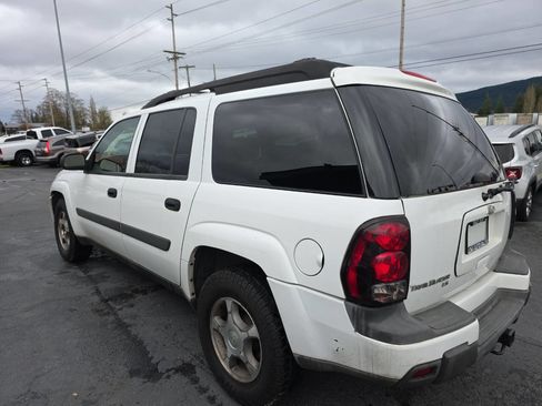 Used 2005 Chevrolet TrailBlazer EXT LS w/ LS Preferred Equipment Group image 5