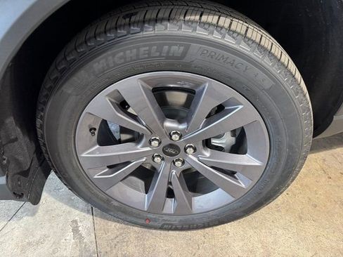 New 2025 Ford Explorer Active w/ Active Comfort Package image 28