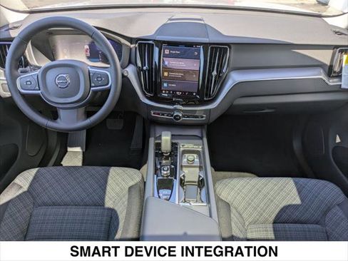 New 2025 Volvo XC60 B5 Core w/ Protection Package Premier image 11