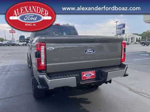 New 2027 Ford F350 Lariat w/ Tremor Off-Road Package AWD/4WD image 6