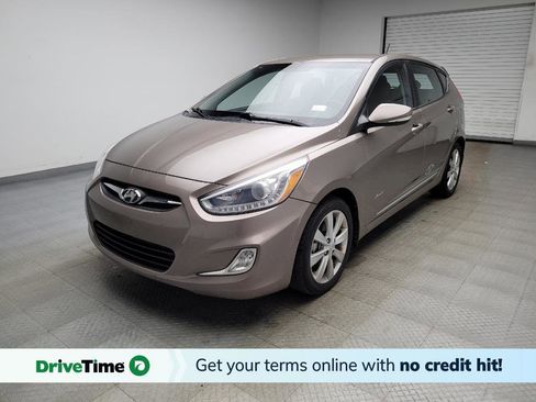 Used 2014 Hyundai Accent SE image 1