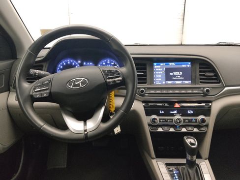Used 2019 Hyundai Elantra Value Edition FWD image 22
