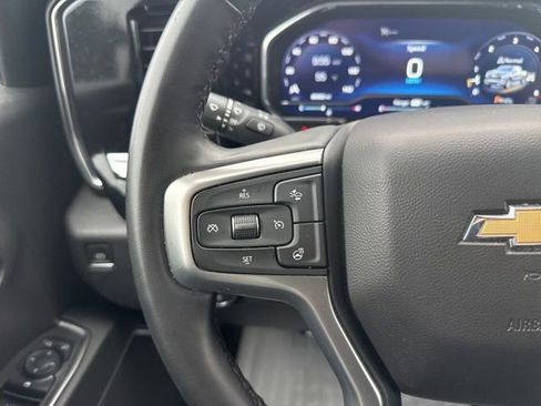 Used 2025 Chevrolet Silverado 1500 LT image 15