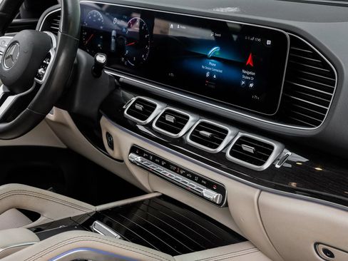 Used 2020 Mercedes-Benz GLE 350 image 27