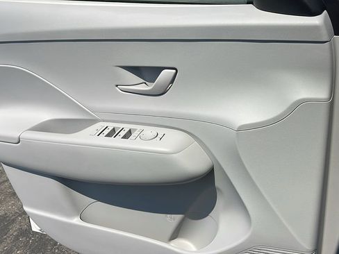 New 2025 Hyundai Kona SEL image 26