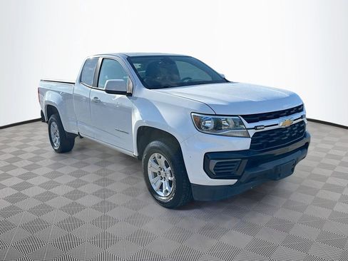 Used 2022 Chevrolet Colorado LT w/ Fleet Safety Package image 3