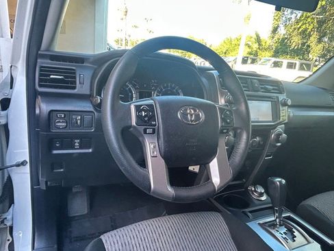 Used 2019 Toyota 4Runner SR5 image 33
