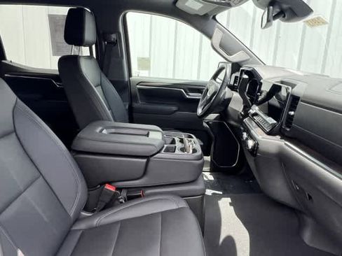 Used 2025 GMC Sierra 1500 SLT AWD/4WD image 21