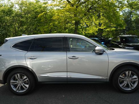 Certified 2025 Acura MDX SH-AWD image 4