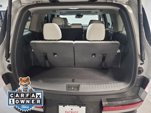 Used 2024 Hyundai Santa Fe Limited image 30