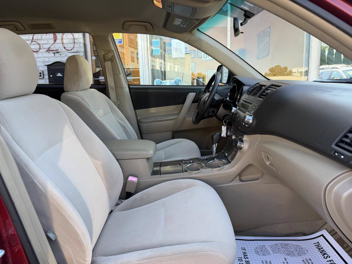 Used 2010 Toyota Highlander 4WD w/ Extra Value Pkg 2 image 10