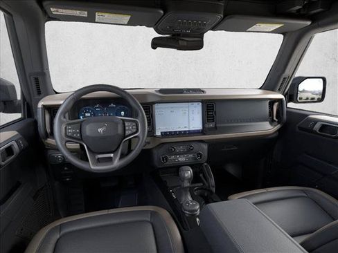 New 2026 Ford Bronco Big Bend w/ Black Diamond Package AWD/4WD image 7