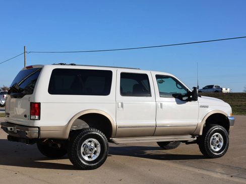 Used 2002 Ford Excursion Limited image 3