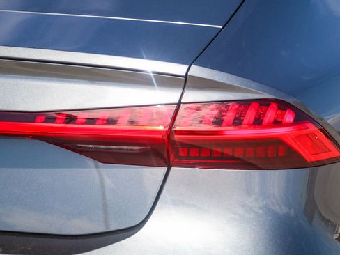 New 2026 Audi RS 7 Performance image 11