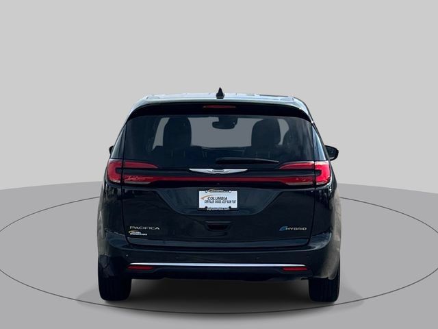Used 2023 Chrysler Pacifica Touring-L FWD image 5