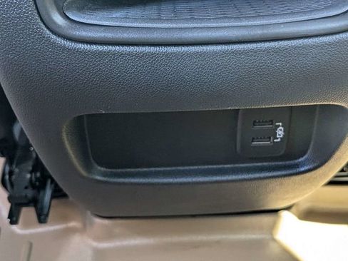 Used 2017 Cadillac XT5 FWD image 15