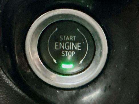 Used 2023 Chevrolet Silverado 1500 LT w/ Z71 Off-Road Package image 28