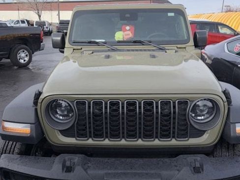 Used 2025 Jeep Wrangler Sport S w/ Convenience Group image 2