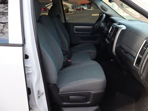 Used 2016 RAM 1500 Classic SLT image 22