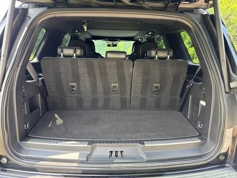 Used 2018 Lincoln Navigator Reserve AWD/4WD image 7