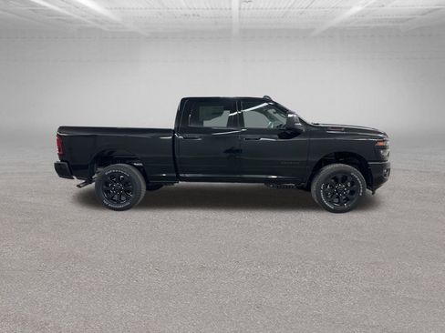 New 2026 RAM 2500 Big Horn AWD/4WD image 12