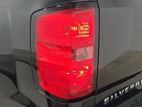 Used 2015 Chevrolet Silverado 1500 W/T image 31