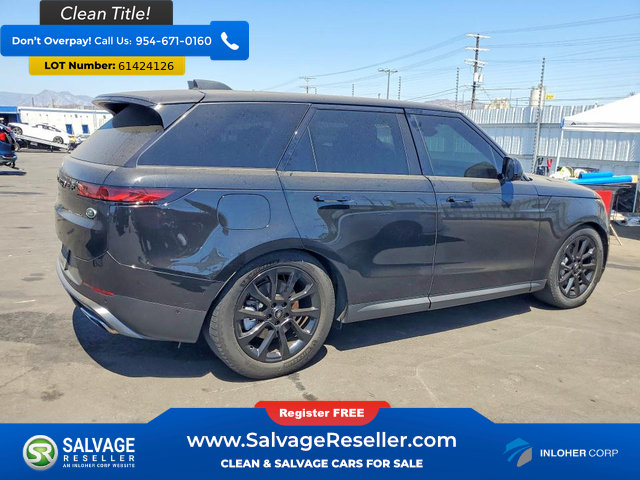 Used 2023 Land Rover Range Rover Sport SE AWD/4WD image 4