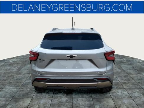 Certified 2025 Chevrolet Trax ACTIV w/ Sunroof Package FWD image 5