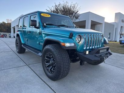 Used 2019 Jeep Wrangler Unlimited Sahara