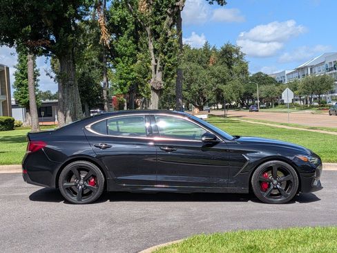 Used 2021 Genesis G70 3.3T RWD image 4