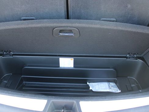 Used 2024 Cadillac XT6 Premium Luxury image 19