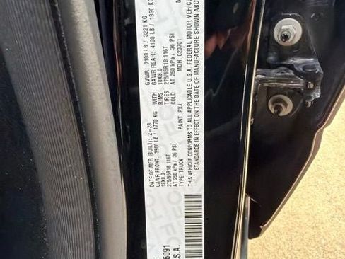 Used 2023 RAM 1500 Laramie AWD/4WD image 30