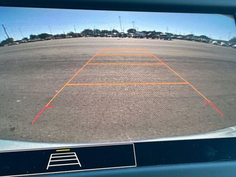 Used 2024 Chevrolet Equinox LT image 16