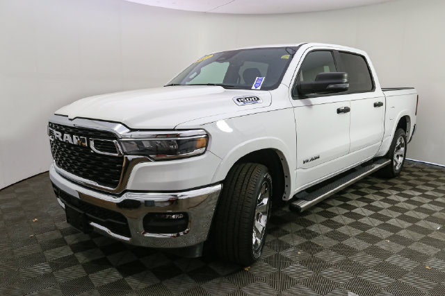 Used 2025 RAM 1500 Big Horn AWD/4WD image 5