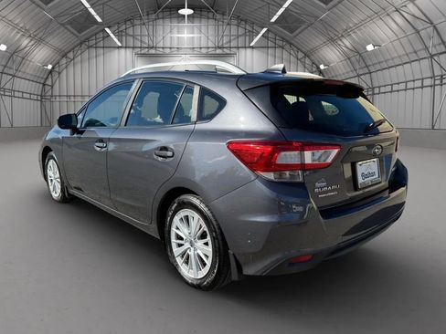 Used 2018 Subaru Impreza 2.0i Premium image 6