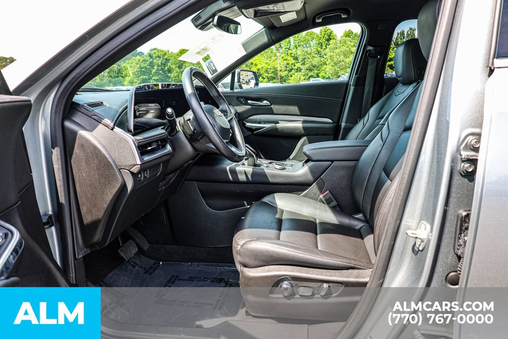 Used 2024 Cadillac XT4 Premium Luxury FWD image 17