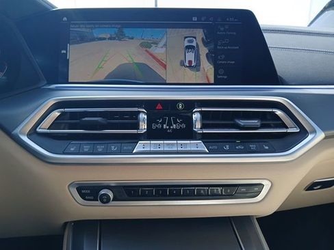 Used 2022 BMW X5 sDrive40i w/ Premium Package RWD image 21