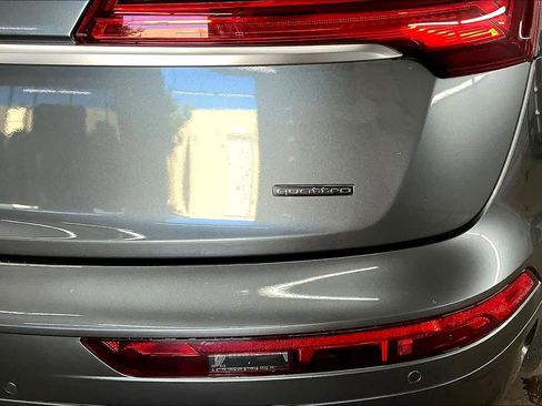 Used 2022 Audi Q5 2.0T Premium Plus w/ Premium Plus Package image 11