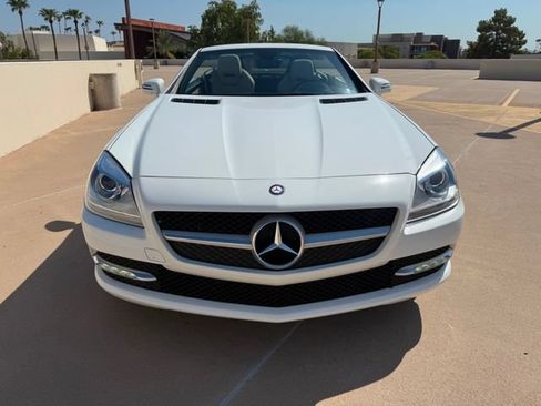 Used 2014 Mercedes-Benz SLK 250 w/ Premium Package image 11